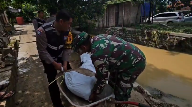 Penanganan Tanggul Jebol Ketitangwetan Dikebut Cegah Banjir Susulan