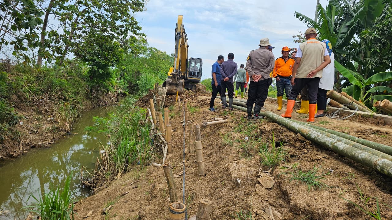 Perbaikan Tanggul Jebol Dikebut, Progres Capai Separuh