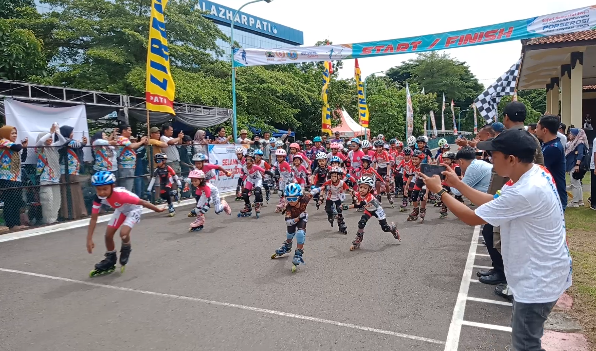 Regenerasi Atlet Sepatu Roda melalui Safari Kompetisi Sepatu Roda Jateng Seri I