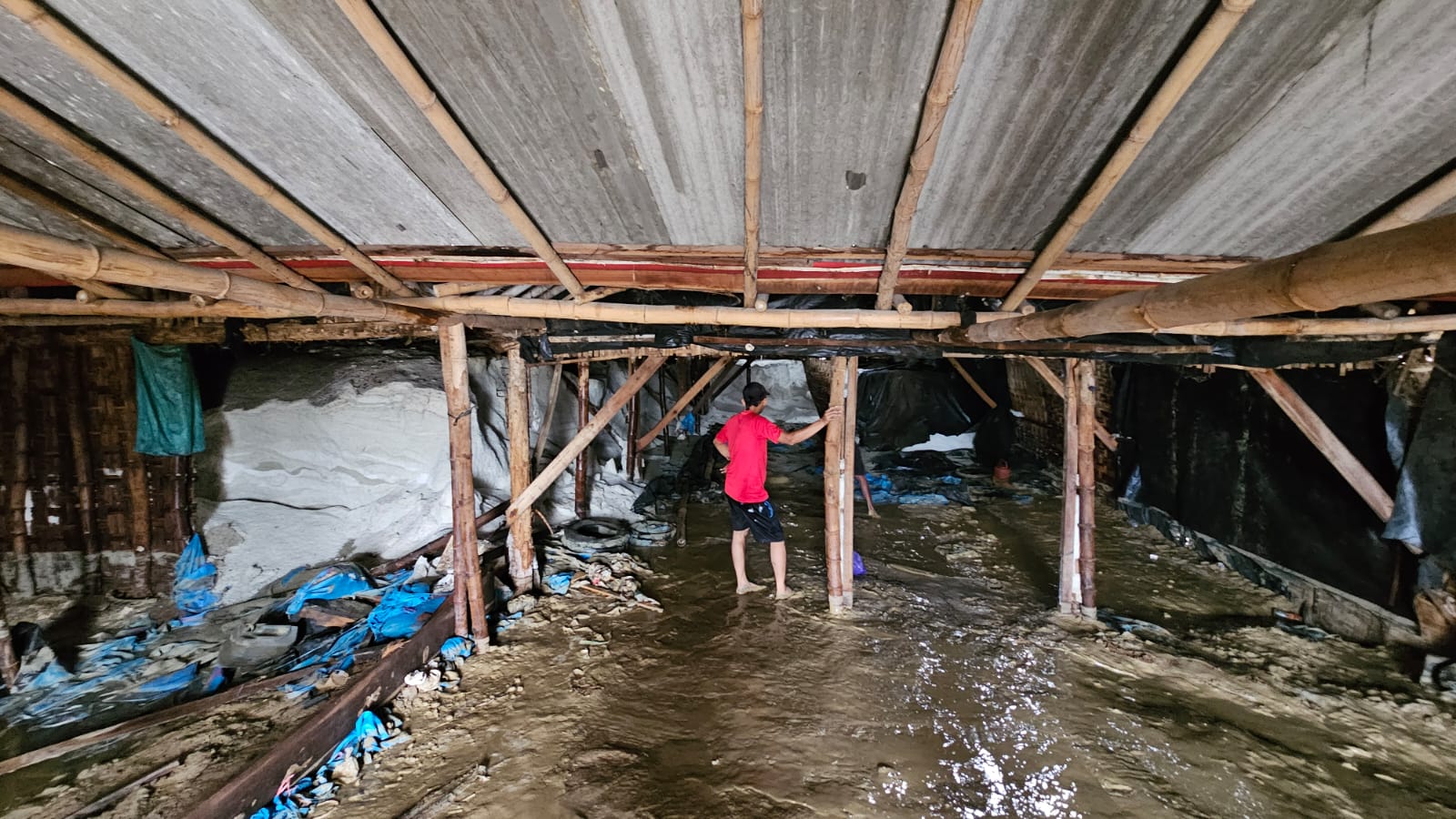 Genangan Air Hancurkan Gudang Garam Pati