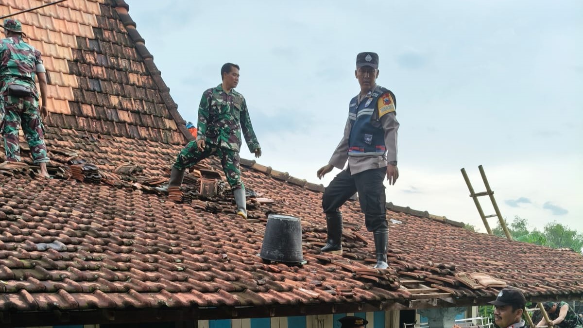 Puting Beliung Terjang Kabupaten Pati, Sejumlah Rumah Rusak