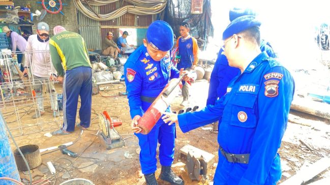 Polairud Edukasi Cegah Kebakaran Kapal