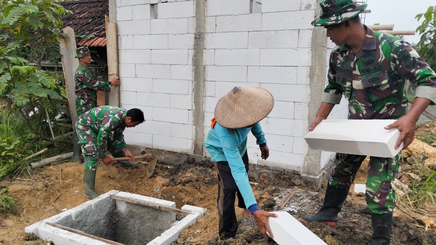 TMMD Ubah, Hidup Lebih Sehat Dengan Pembangunan MCK