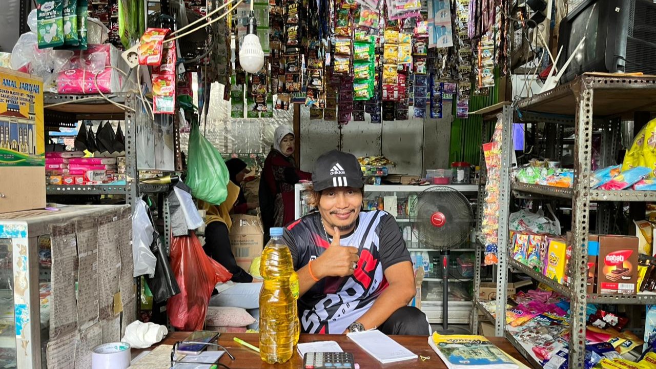 Fluktuasi Harga Minyak di Pasar Sleko Pati