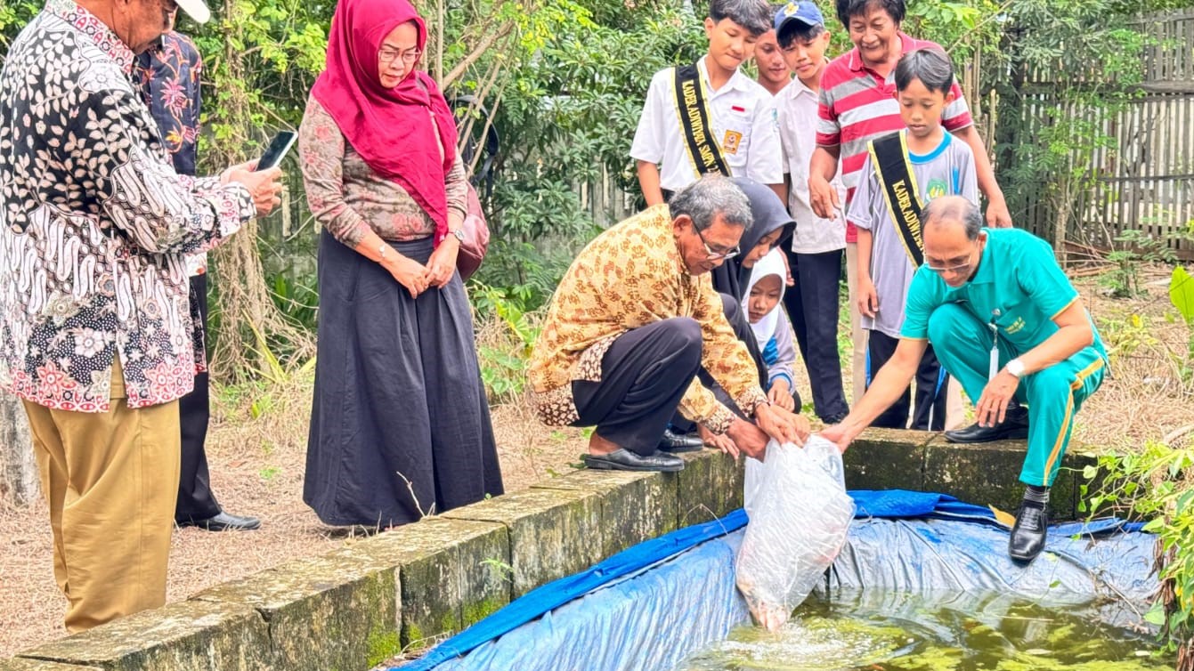 SMP Negeri 2 Winong Optimis Maju Sebagai Sekolah Adiwiyata Nasional