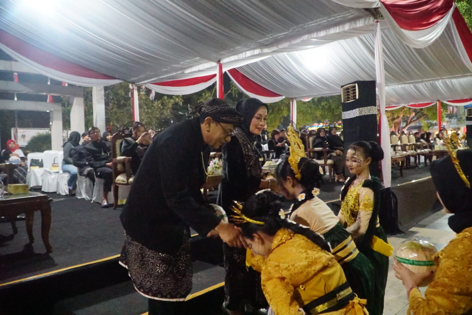 Karnaval Adhi Loka Pati Angkat Kebudayaan Daerah